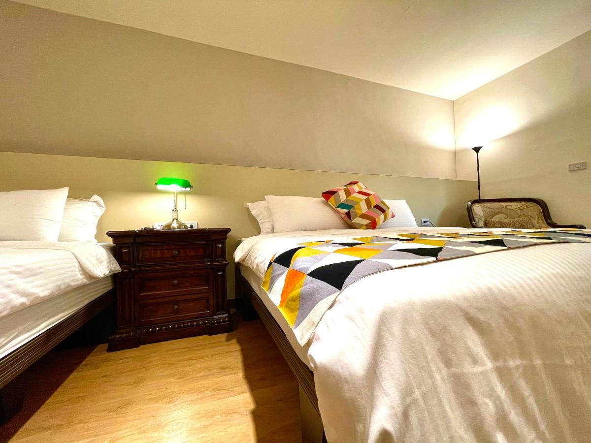 墾丁聚點旅棧 2Ps Hotel エクステリア 写真