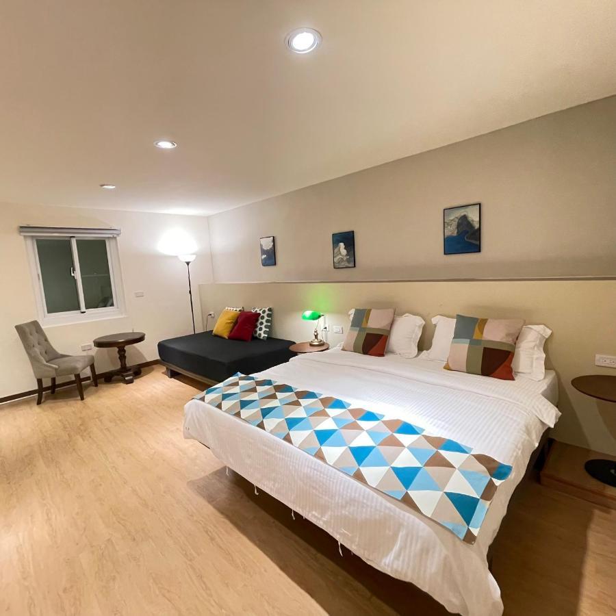 墾丁聚點旅棧 2Ps Hotel エクステリア 写真
