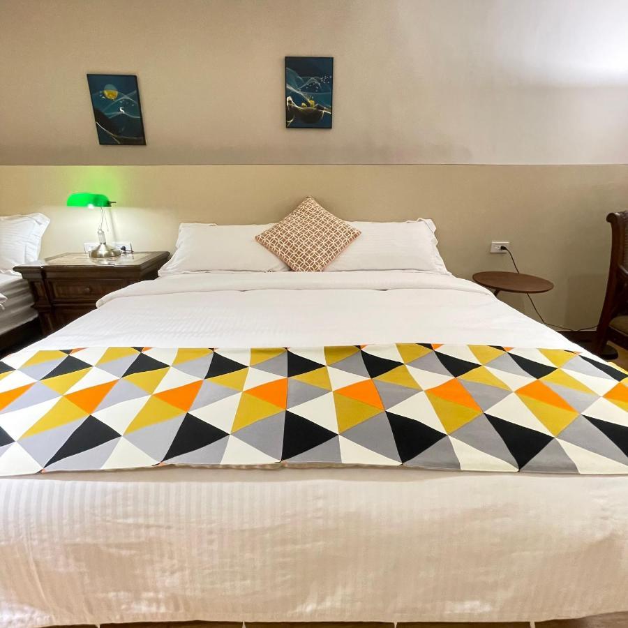 墾丁聚點旅棧 2Ps Hotel エクステリア 写真